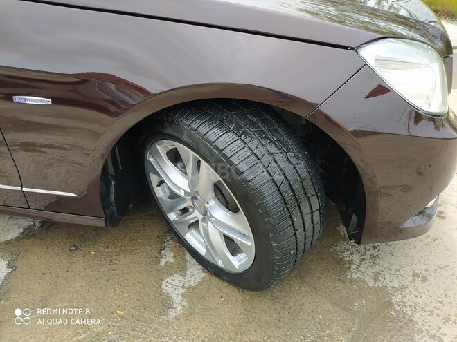 Mercedes E 220 2009, 217,000 km - 2.2 l - Şirvan