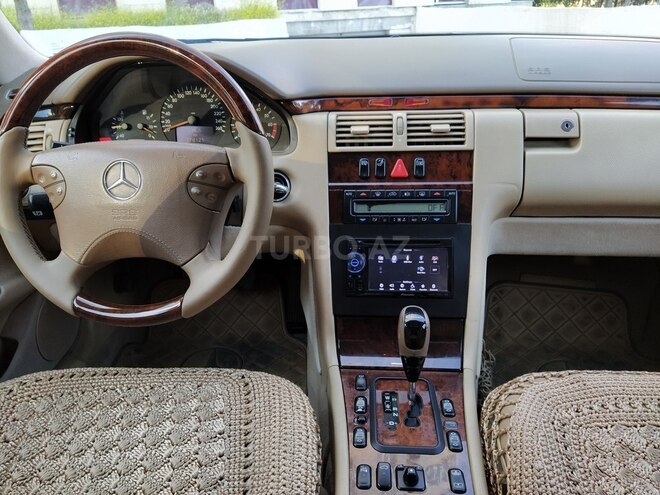 Mercedes E 240 2000, 268,000 km - 2.6 l - Bakı
