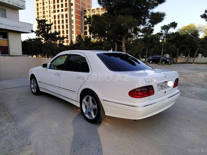 Mercedes E 240 2000, 268,000 km - 2.6 l - Bakı