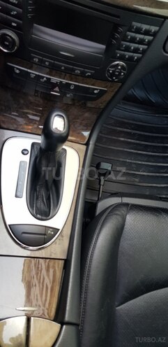Mercedes E 240 2002, 225,000 km - 2.6 л - Bakı