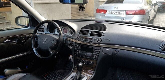 Mercedes E 240 2002, 225,000 km - 2.6 л - Bakı