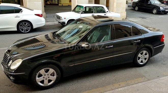 Mercedes E 240 2002, 225,000 km - 2.6 л - Bakı