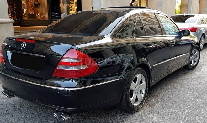 Mercedes E 240 2002, 225,000 km - 2.6 л - Bakı