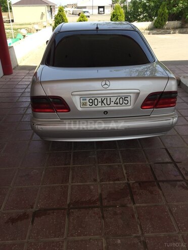 Mercedes E 270 2007, 224,000 km - 2.7 l - Şəmkir