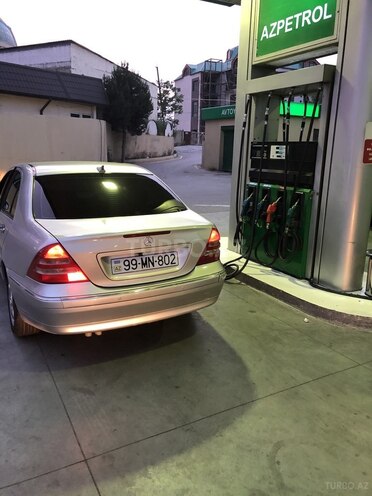 Mercedes C 240 2000, 263,000 km - 2.6 л - Bakı