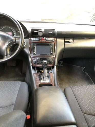 Mercedes C 240 2000, 263,000 km - 2.6 л - Bakı