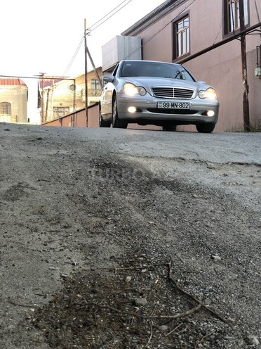 Mercedes C 240 2000, 263,000 km - 2.6 л - Bakı