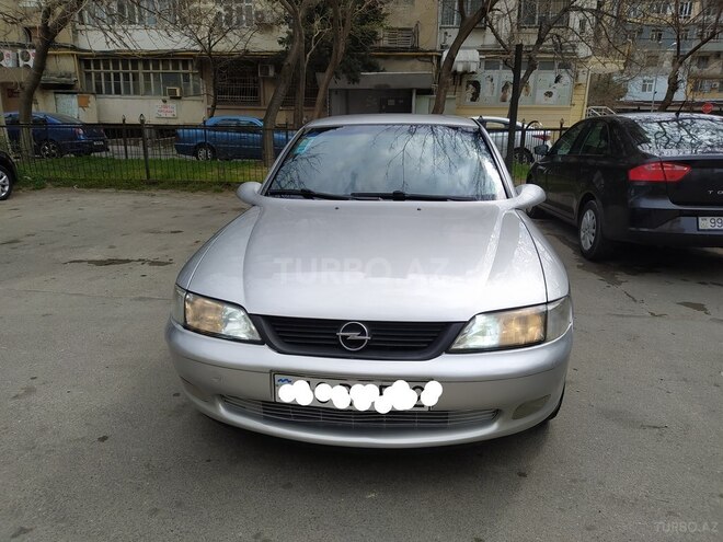 Opel Vectra 1997, 370,000 km - 1.8 л - Bakı