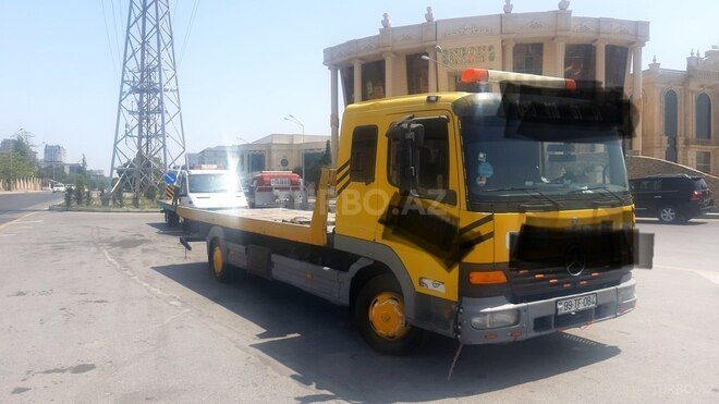 Mercedes Atego 817 1999, 65,421 km - 4.3 l - Bakı