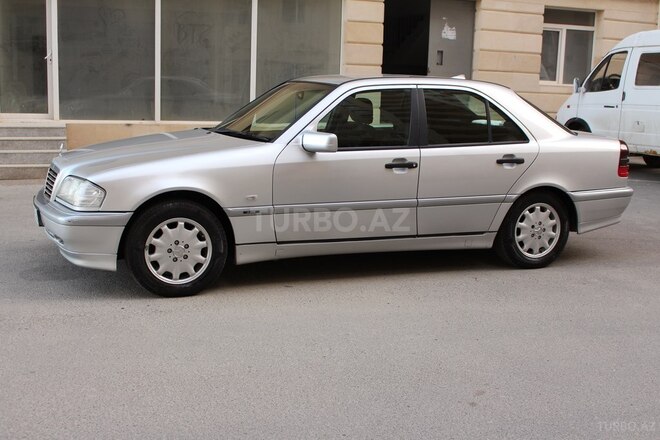 Mercedes C 180 1998, 279,300 km - 1.8 l - Bakı
