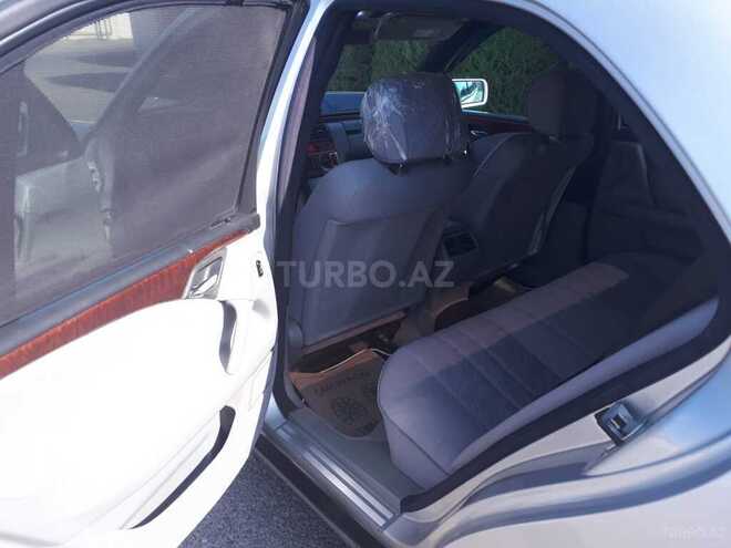 Mercedes E 240 1998, 224,650 km - 2.4 l - Bakı