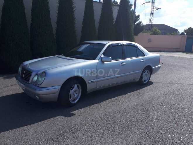 Mercedes E 240 1998, 224,650 km - 2.4 l - Bakı