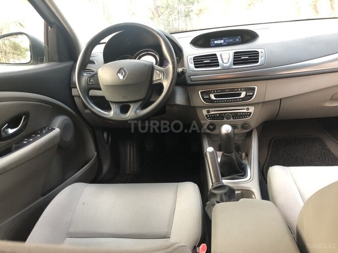 Renault Megane 2009, 227,000 km - 1.5 л - Bakı