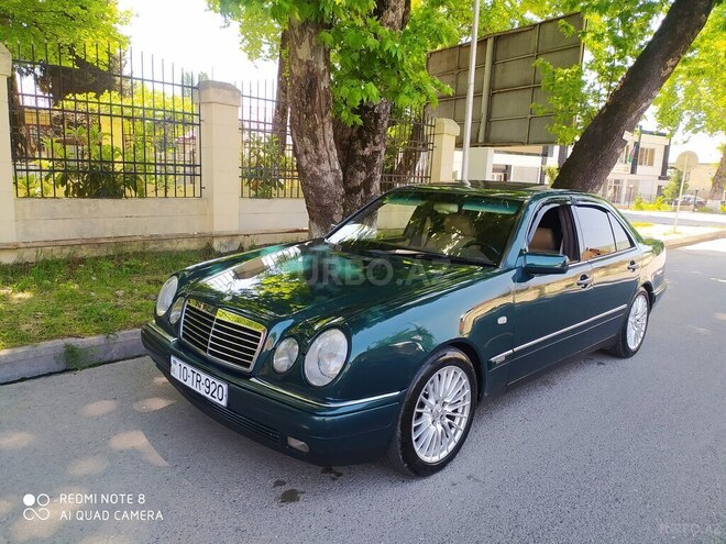 Mercedes E 320 1995, 385,000 km - 3.2 l - İsmayıllı