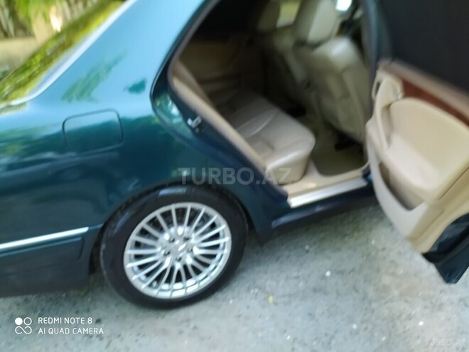 Mercedes E 320 1995, 385,000 km - 3.2 l - İsmayıllı