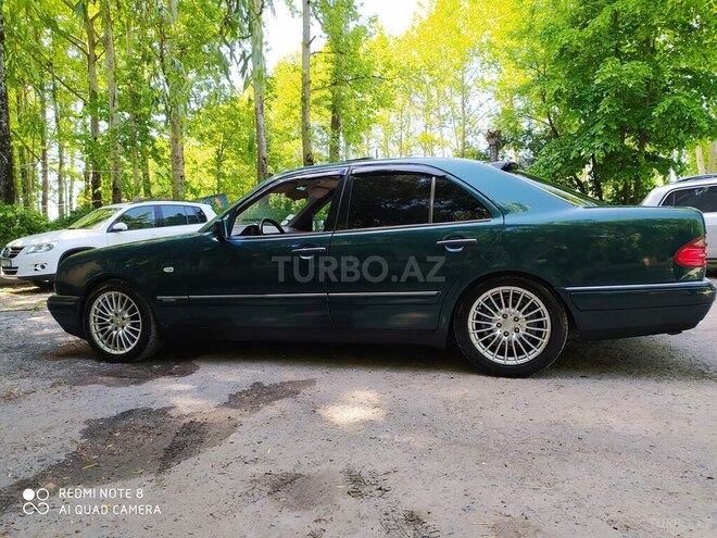Mercedes E 320 1995, 385,000 km - 3.2 l - İsmayıllı