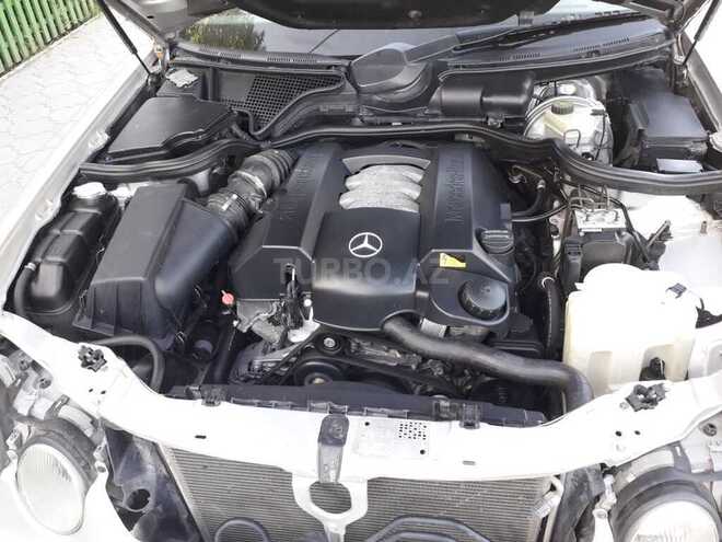 Mercedes E 240 2001, 252,000 km - 2.4 l - Ağdam