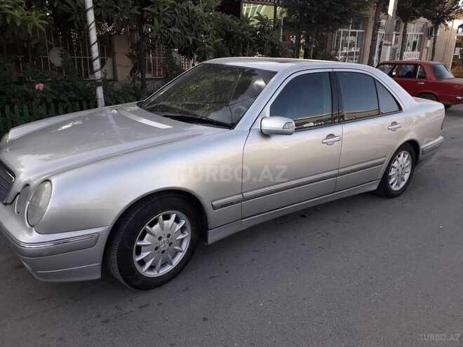 Mercedes E 240 2001, 252,000 km - 2.4 l - Ağdam