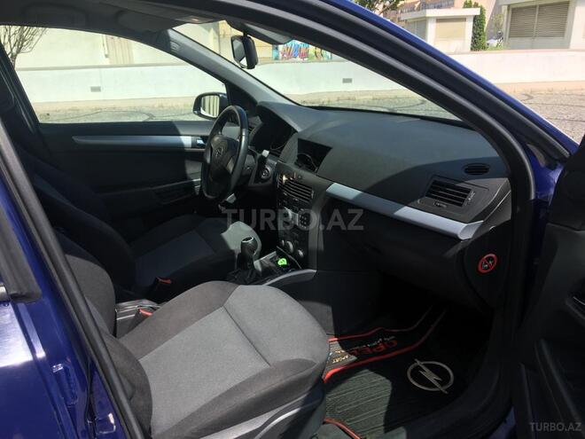 Opel Astra 2006, 260,000 km - 1.3 л - Bakı