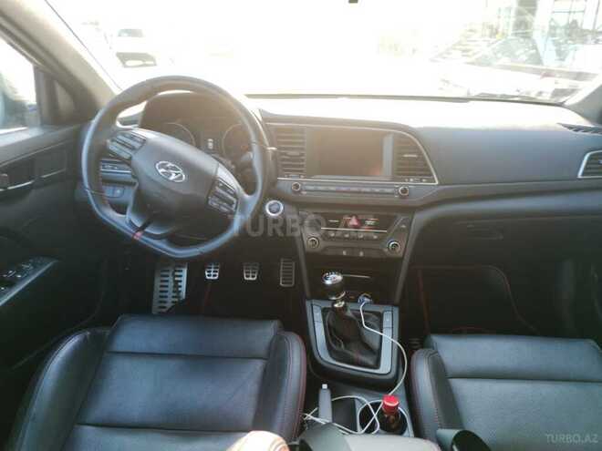 Hyundai Elantra 2016, 31,000 km - 1.6 l - Bakı