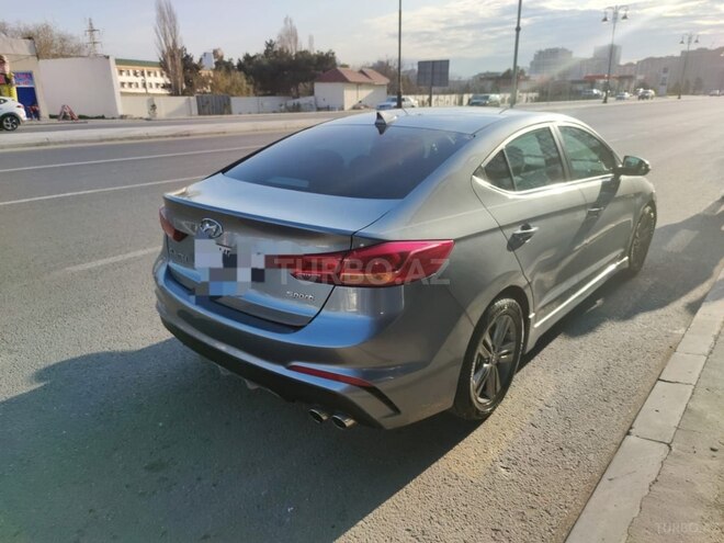 Hyundai Elantra 2016, 31,000 km - 1.6 l - Bakı