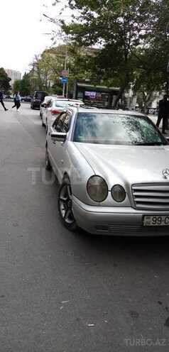 Mercedes E 200 1997, 565,890 km - 2.0 л - Bakı