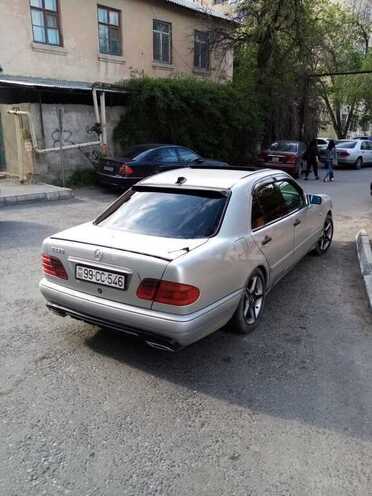 Mercedes E 200 1997, 565,890 km - 2.0 л - Bakı