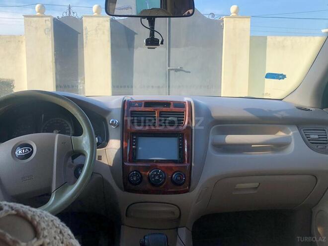 Kia Sportage 2009, 210,000 km - 2.0 л - Şirvan