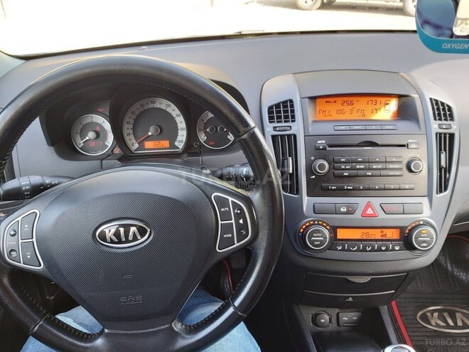 Kia Ceed 2009, 245,300 km - 1.6 л - Bakı