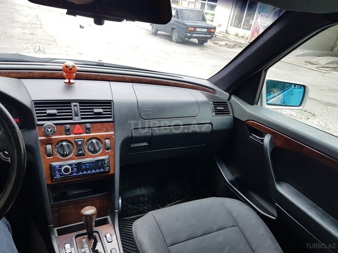Mercedes C 220 1996, 400,000 km - 2.2 l - Bakı