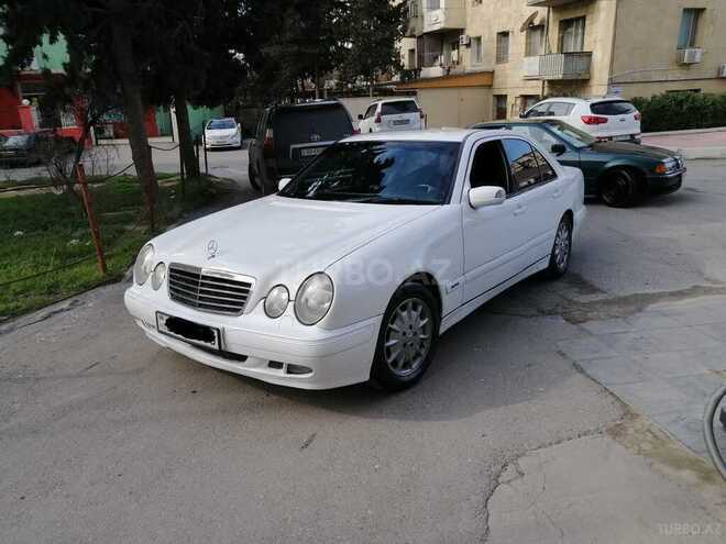 Mercedes E 220 1999, 490,000 km - 2.2 l - Bakı