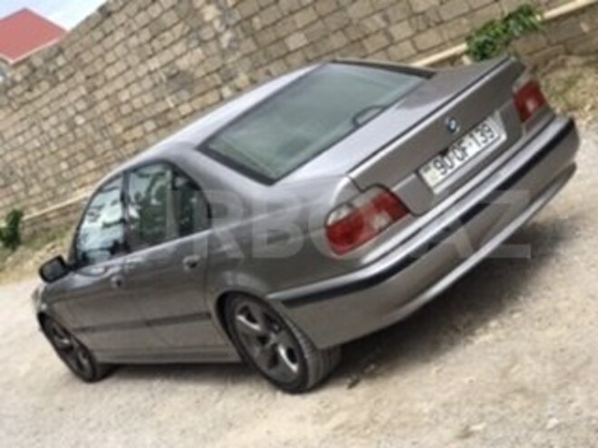 BMW 523 1999, 400,000 km - 2.5 l - Bakı