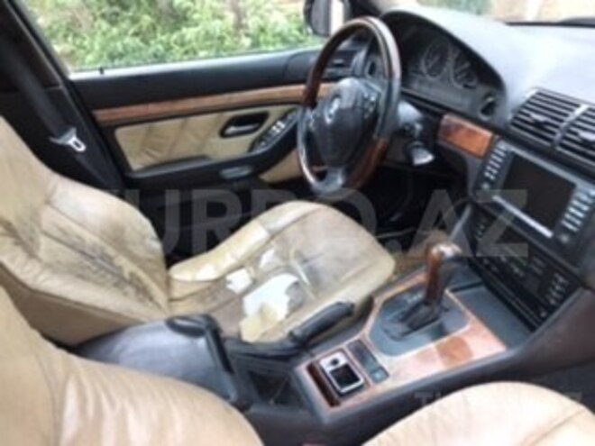 BMW 523 1999, 400,000 km - 2.5 l - Bakı