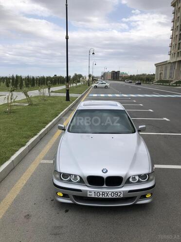 BMW 528 1999, 282,000 km - 2.8 l - Sumqayıt