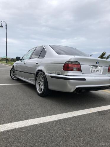 BMW 528 1999, 282,000 km - 2.8 l - Sumqayıt