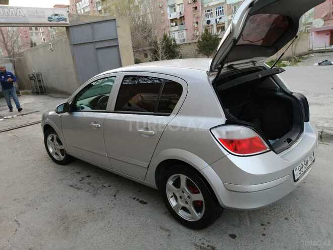 Opel Astra 2006, 188,000 km - 1.4 l - Bakı