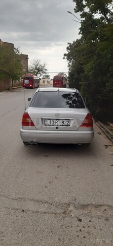 Mercedes C 180 1993, 175,000 km - 1.8 l - Bakı