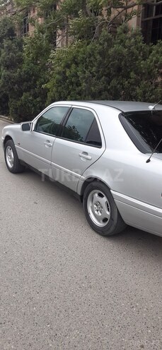 Mercedes C 180 1993, 175,000 km - 1.8 l - Bakı