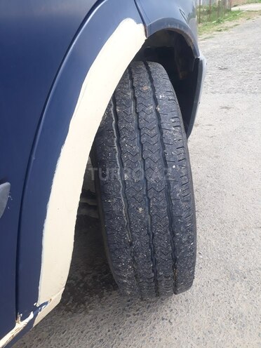 Ford Transit 2001, 390,000 km - 2.4 l - Şəki