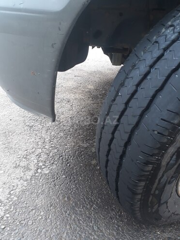 Ford Transit 2001, 390,000 km - 2.4 l - Şəki