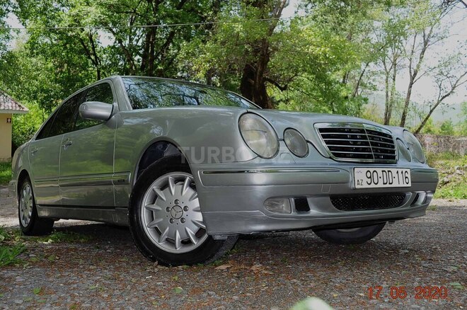 Mercedes E 240 2000, 277,000 km - 2.4 l - Şəki