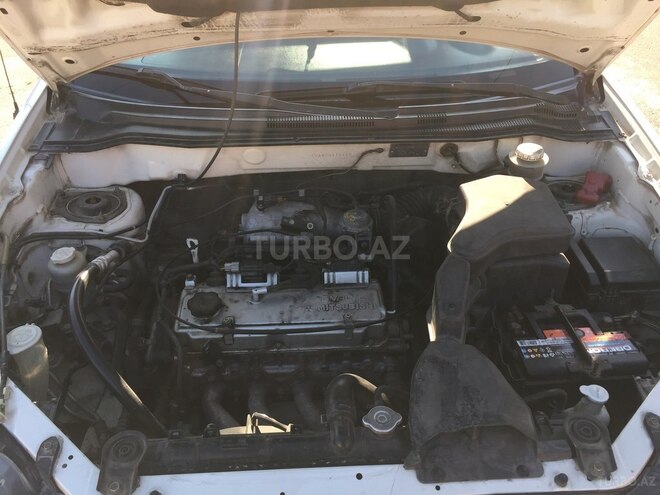 Mitsubishi Outlander 2003, 211,444 km - 2.4 л - Bakı