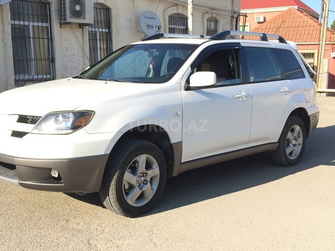 Mitsubishi Outlander 2003, 211,444 km - 2.4 л - Bakı