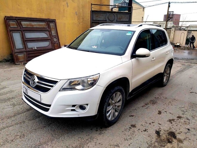 Volkswagen Tiguan 2009, 190,356 km - 2.0 л - Naxçıvan