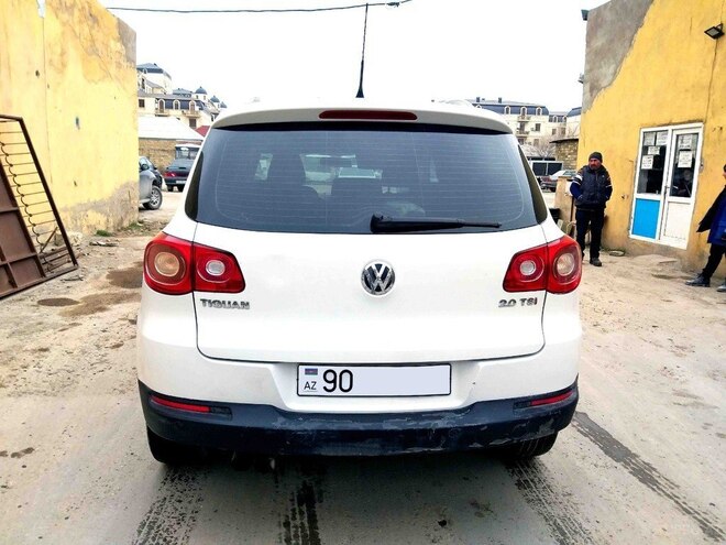 Volkswagen Tiguan 2009, 190,356 km - 2.0 л - Naxçıvan