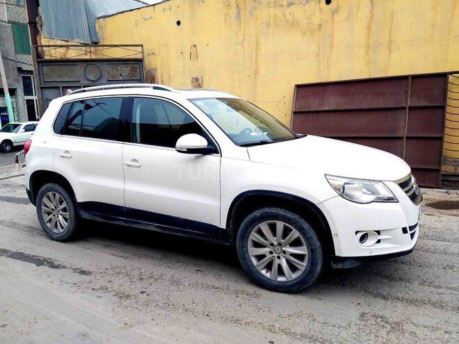 Volkswagen Tiguan 2009, 190,356 km - 2.0 л - Naxçıvan