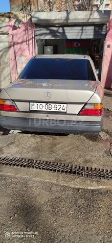 Mercedes E 300 1987, 450,000 km - 3.0 л - Bakı