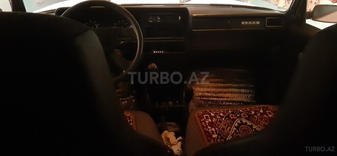 LADA (VAZ) 2107 2009, 100,000 km - 1.6 л - Yardımlı