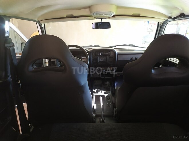 LADA (VAZ) Niva 2015, 98,000 km - 1.7 л - Zaqatala