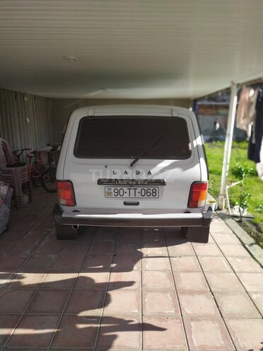 LADA (VAZ) Niva 2015, 98,000 km - 1.7 л - Zaqatala